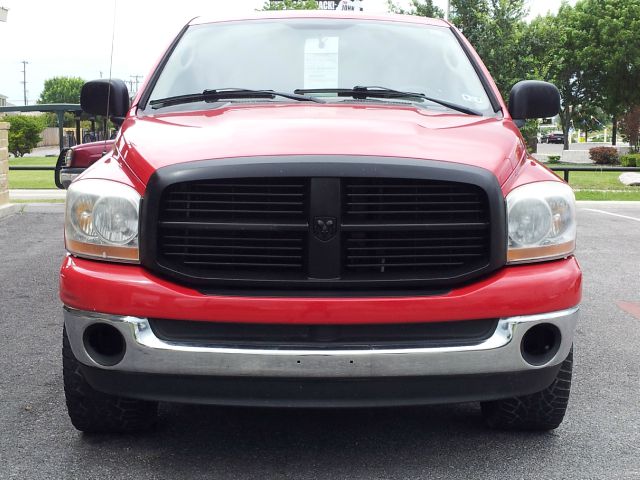 Dodge Ram 1500 2006 photo 3