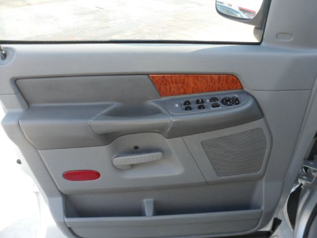 Dodge Ram 1500 2006 photo 1