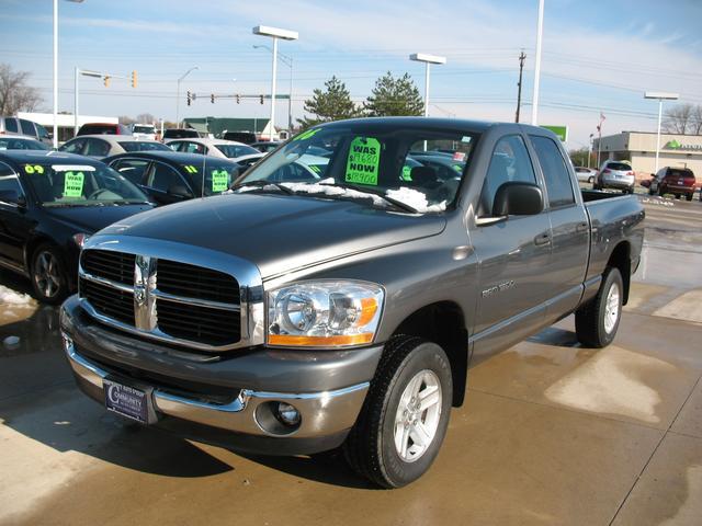 Dodge Ram 1500 2006 photo 2