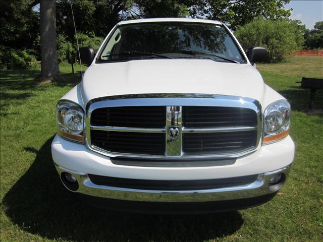 Dodge Ram 1500 2006 photo 3