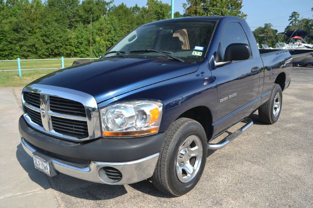 Dodge Ram 1500 2006 photo 2