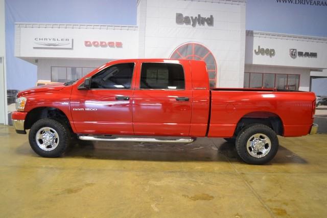 Dodge Ram 1500 2006 photo 2