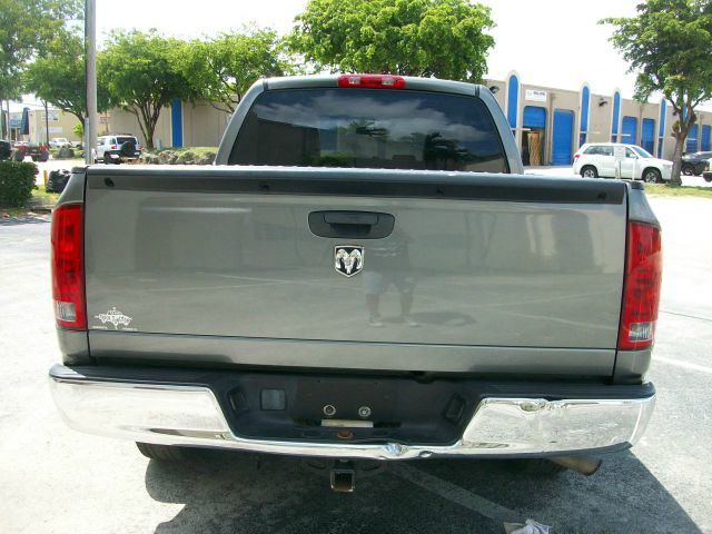 Dodge Ram 1500 2006 photo 3