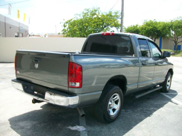 Dodge Ram 1500 2006 photo 4