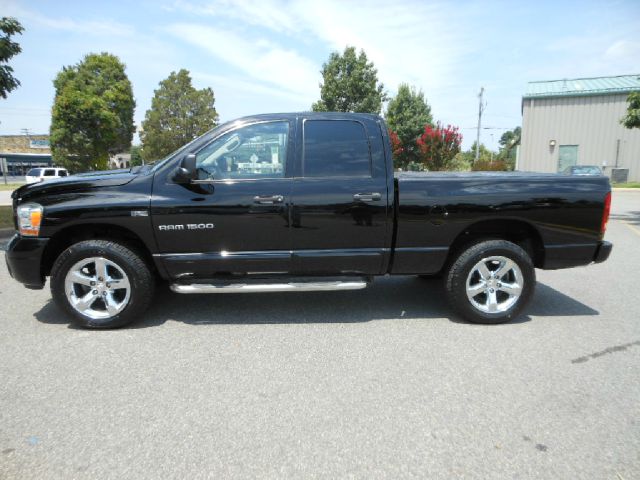 Dodge Ram 1500 2006 photo 2