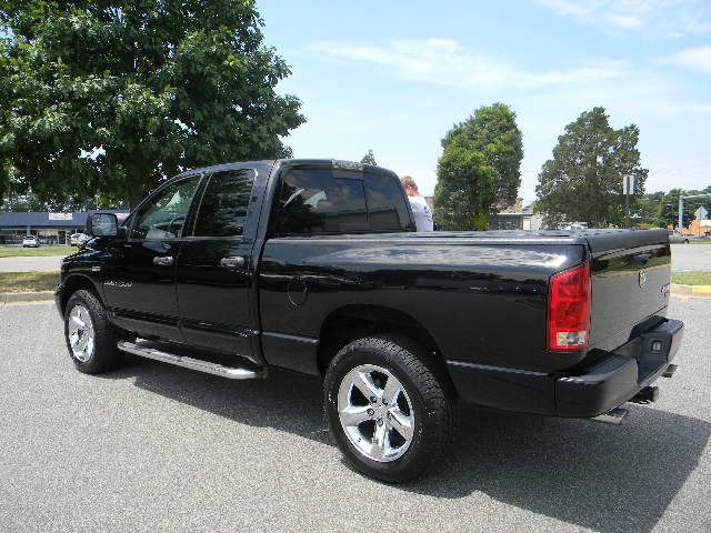 Dodge Ram 1500 2006 photo 3