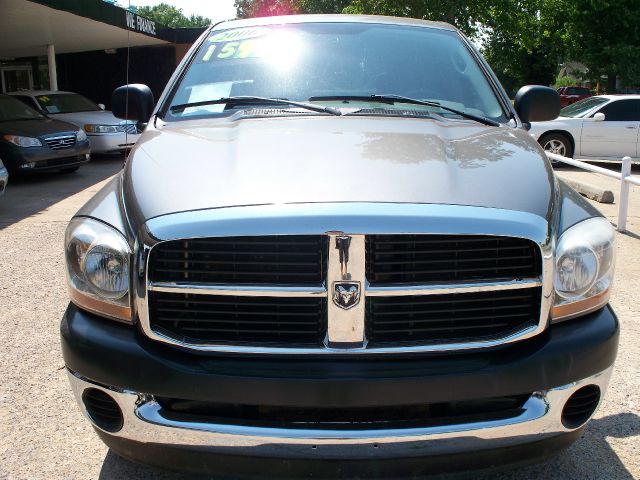 Dodge Ram 1500 2006 photo 3