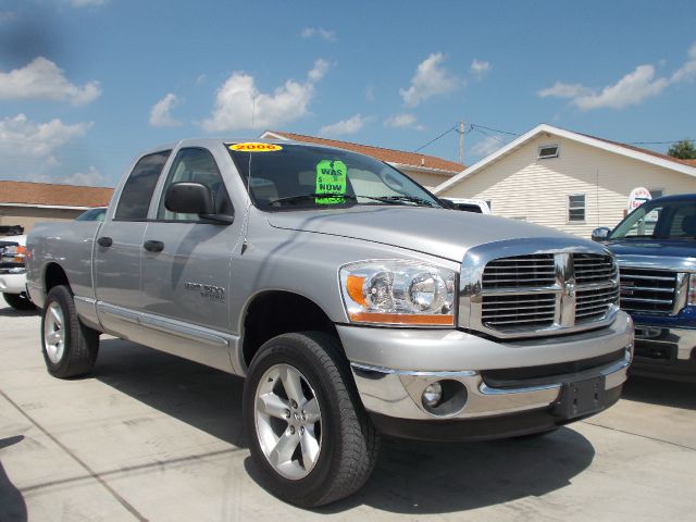 Dodge Ram 1500 2006 photo 2