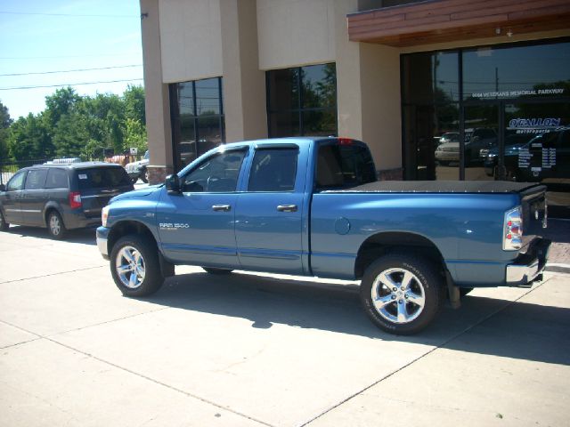 Dodge Ram 1500 2006 photo 2