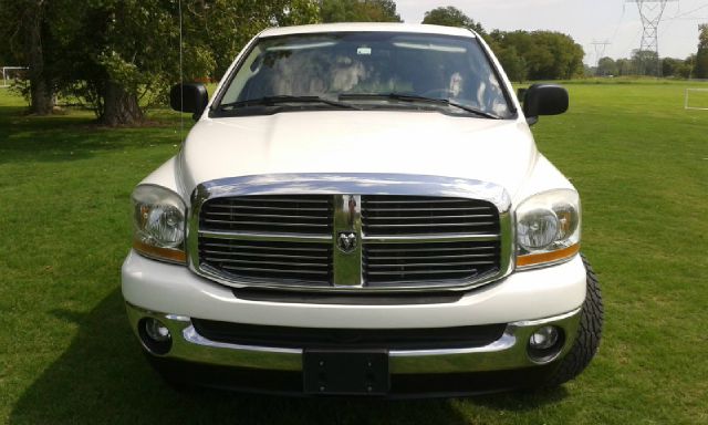 Dodge Ram 1500 2006 photo 3