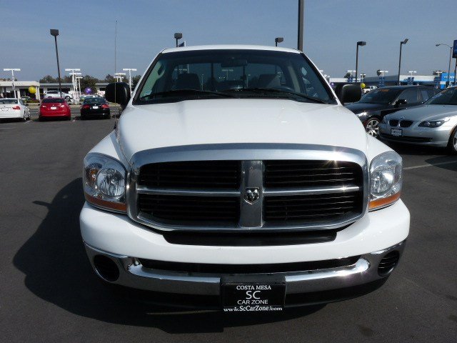 Dodge Ram 1500 2006 photo 4