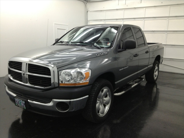 Dodge Ram 1500 2006 photo 3