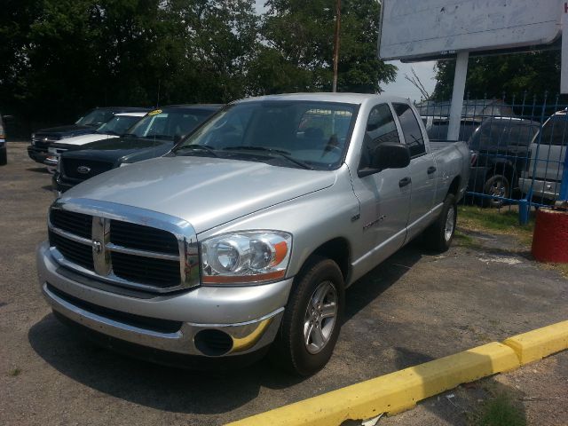 Dodge Ram 1500 2006 photo 3