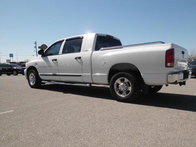 Dodge Ram 1500 2006 photo 3