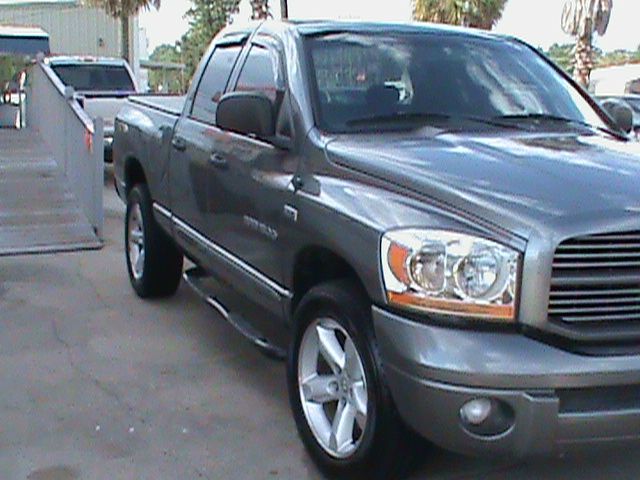 Dodge Ram 1500 2006 photo 3