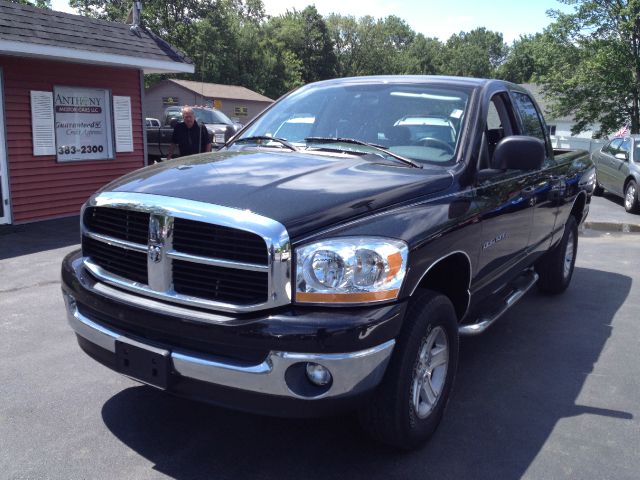 Dodge Ram 1500 2006 photo 2