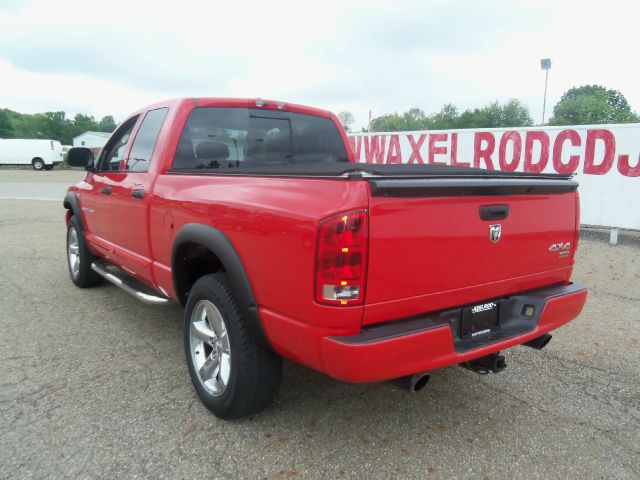 Dodge Ram 1500 2006 photo 3