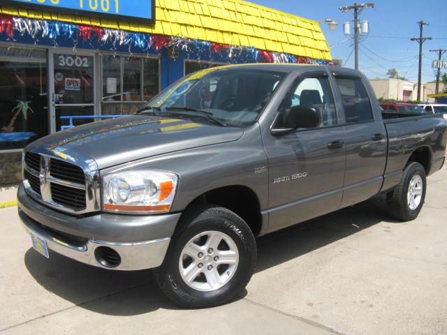 Dodge Ram 1500 2006 photo 2