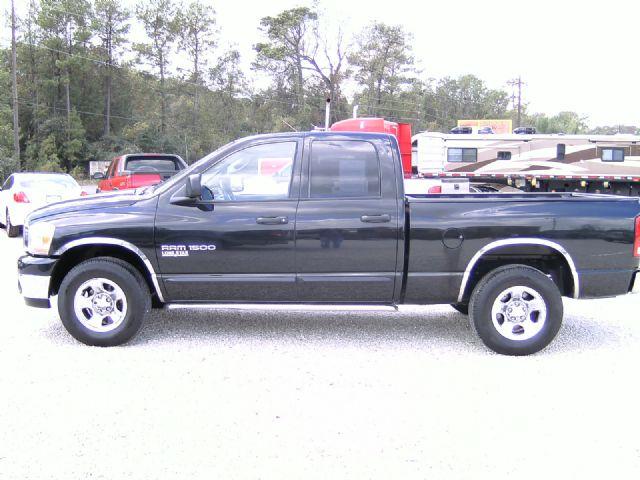 Dodge Ram 1500 LS ES Pickup