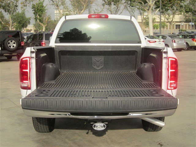 Dodge Ram 1500 3500 SLT Crew LB Dually DSL Unspecified