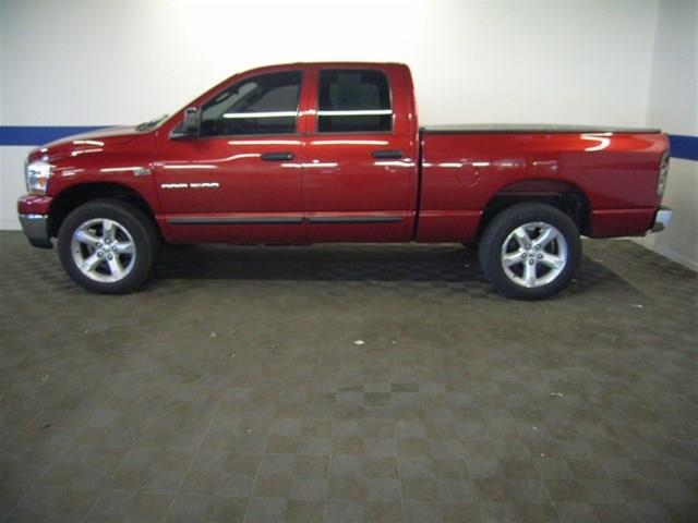 Dodge Ram 1500 2006 photo 2