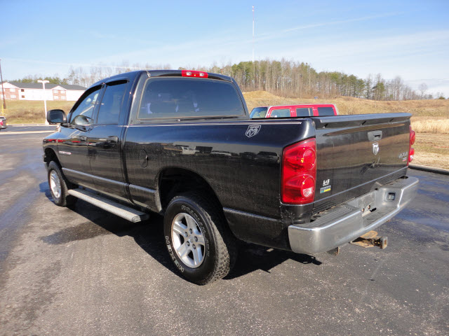 Dodge Ram 1500 2007 photo 2