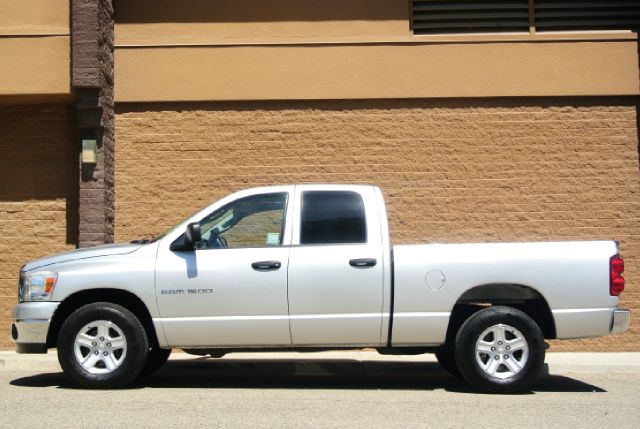 Dodge Ram 1500 LS ES Pickup Truck