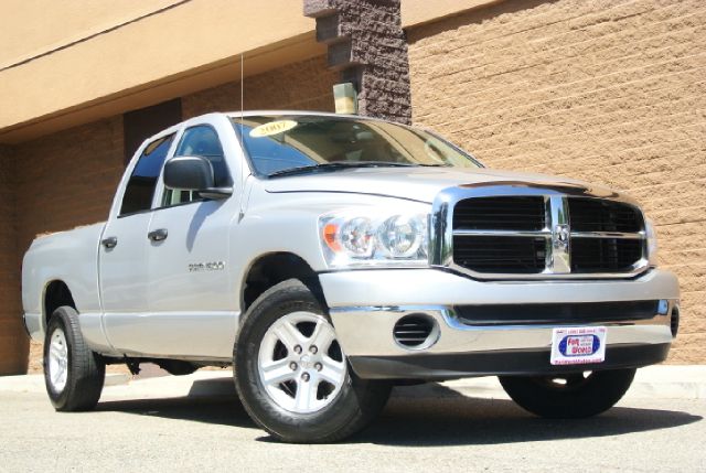 Dodge Ram 1500 2007 photo 2