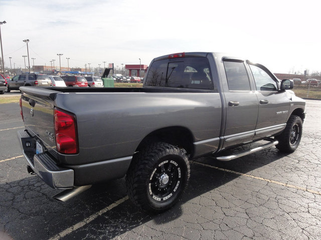 Dodge Ram 1500 2007 photo 2