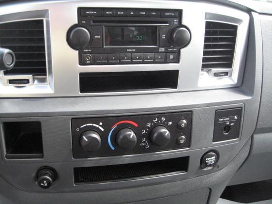 Dodge Ram 1500 2007 photo 11