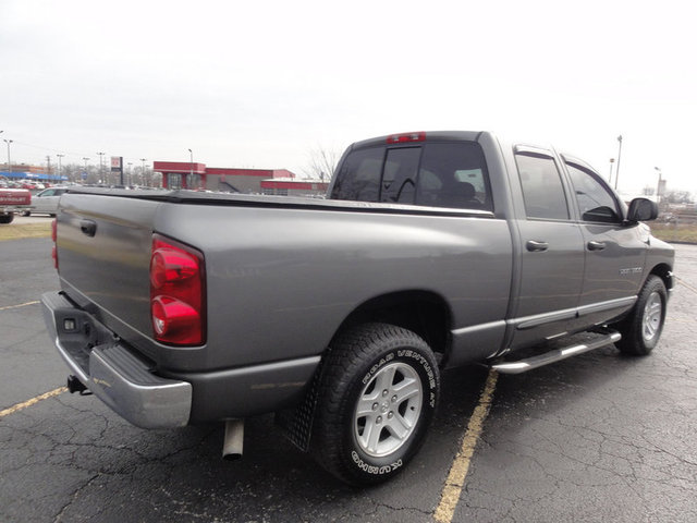 Dodge Ram 1500 2007 photo 2