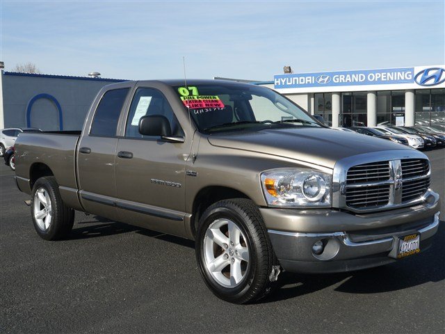 Dodge Ram 1500 3500 SLT Crew LB Dually DSL Unspecified