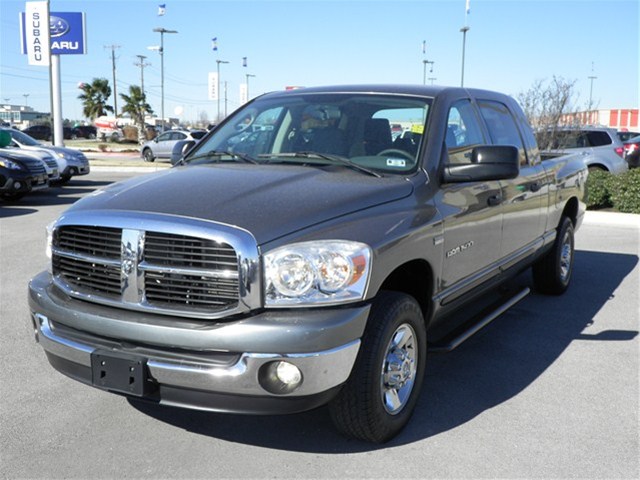 Dodge Ram 1500 2007 photo 2