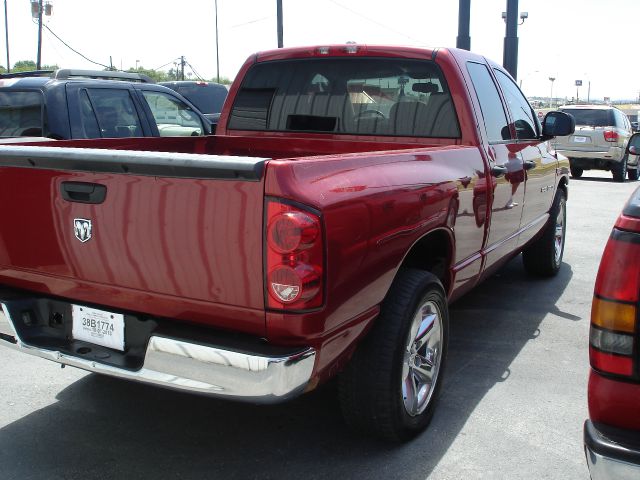 Dodge Ram 1500 2007 photo 4