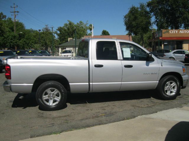 Dodge Ram 1500 2007 photo 2