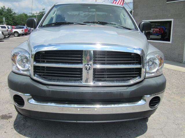 Dodge Ram 1500 2008 photo 2