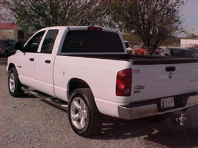 Dodge Ram 1500 2008 photo 2