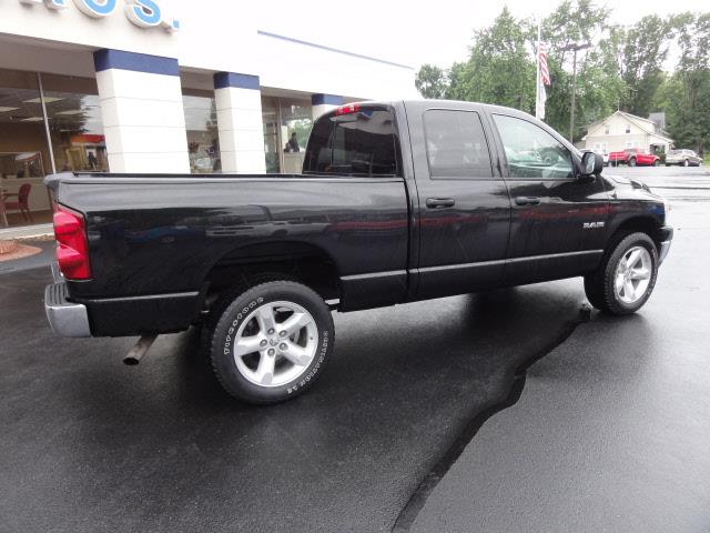 Dodge Ram 1500 2008 photo 2