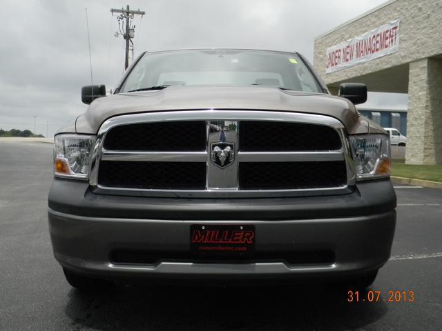 Dodge Ram 1500 2009 photo 2