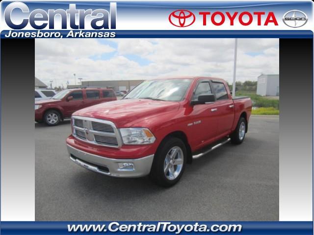 Dodge Ram 1500 Base Especial Edition Pickup Truck