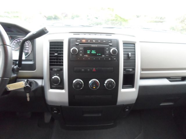 Dodge Ram 1500 2009 photo 3