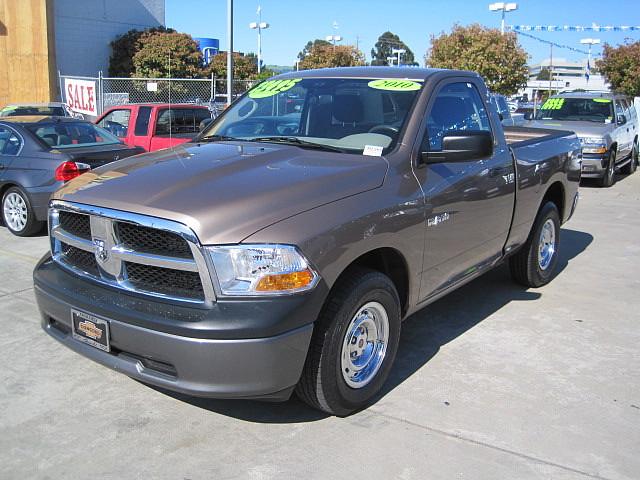 Dodge Ram 1500 2010 photo 3