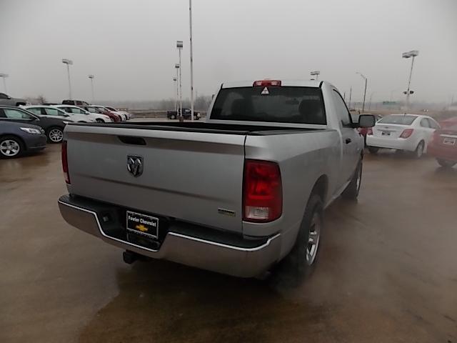 Dodge Ram 1500 2010 photo 2