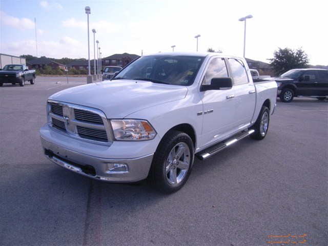 Dodge Ram 1500 2010 photo 4