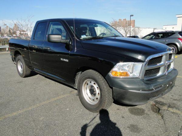 Dodge Ram 1500 2010 photo 2