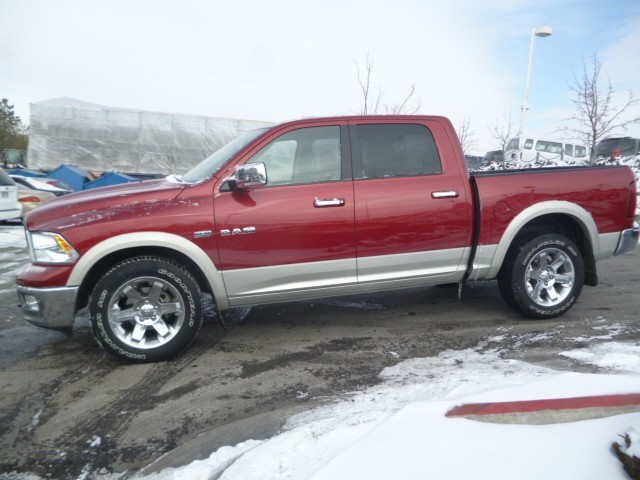 Dodge Ram 1500 2010 photo 2