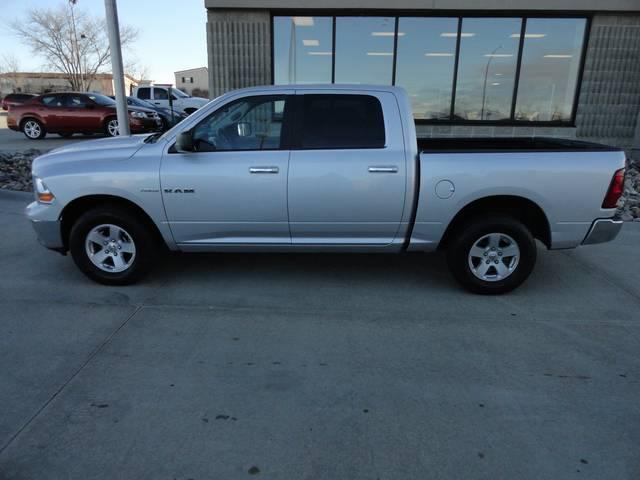 Dodge Ram 1500 2010 photo 4