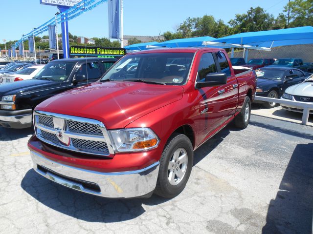 Dodge Ram 1500 2010 photo 2