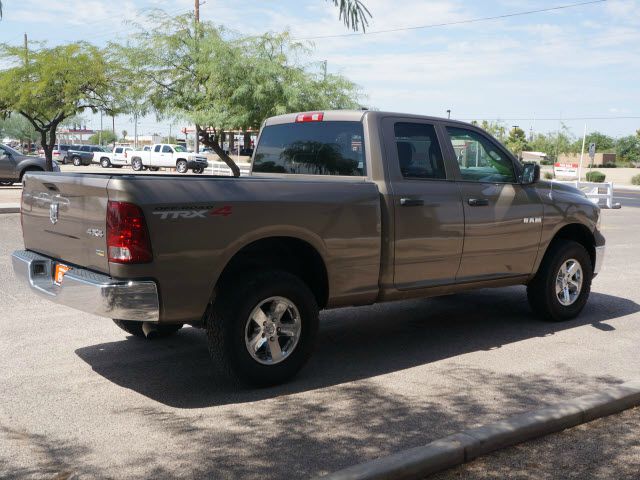 Dodge Ram 1500 2010 photo 2