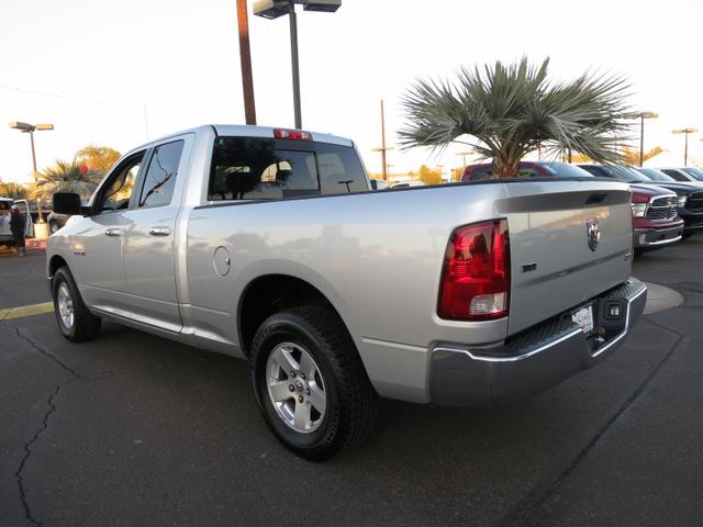 Dodge Ram 1500 2010 photo 2